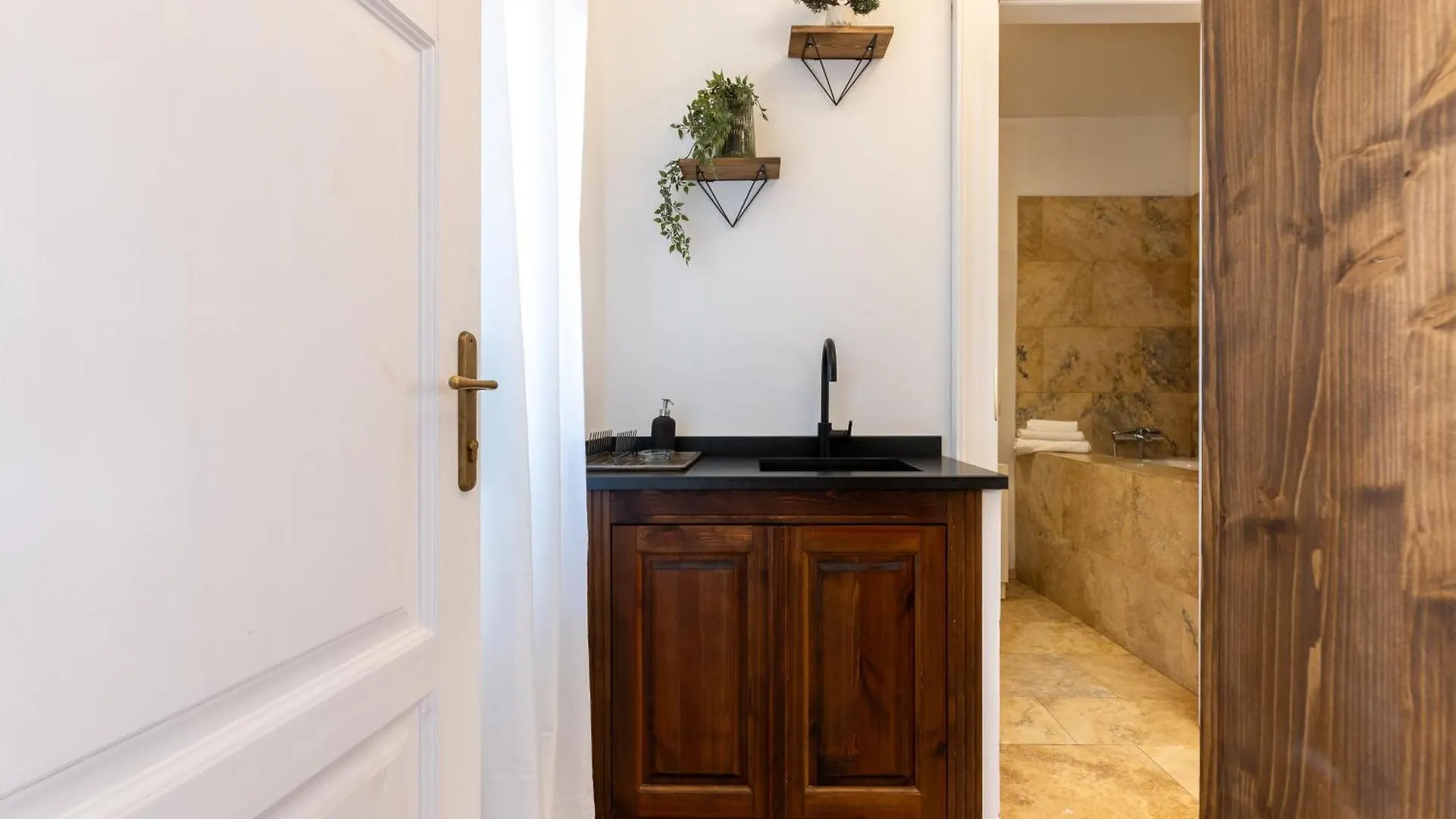 King'S Royal Apartments In City Centre براغ